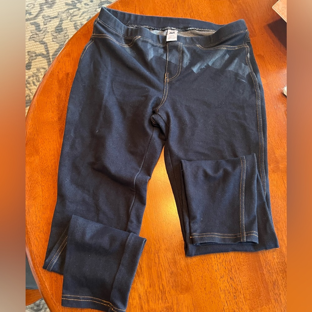 Jockey NWOT Jeans Leggings size medium